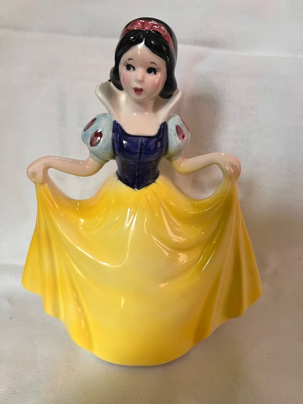 Vintage Walt Disney Productions Japan Snow White Ceramic Disney Princess